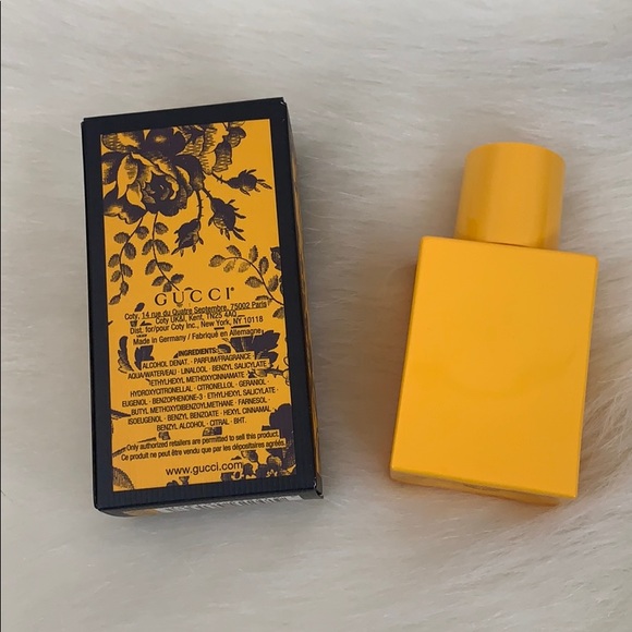 NWB Gucci Bloom and Gucci beauty drawstring bag - Picture 4 of 13